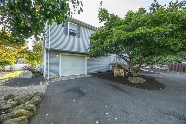 49 Shirley St, New Bedford, MA 02746