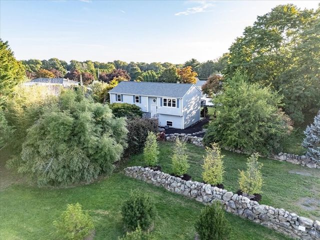49 Shirley St, New Bedford, MA 02746