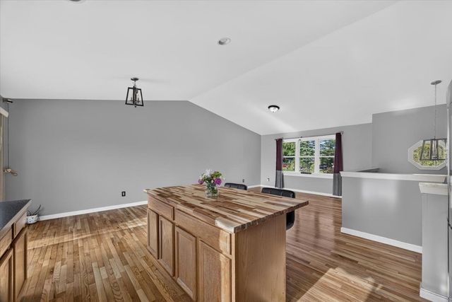 49 Shirley St, New Bedford, MA 02746