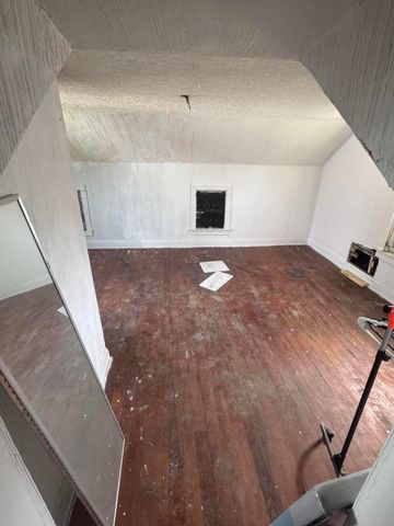 410 Hendricks Street, Michigan City, IN 46360