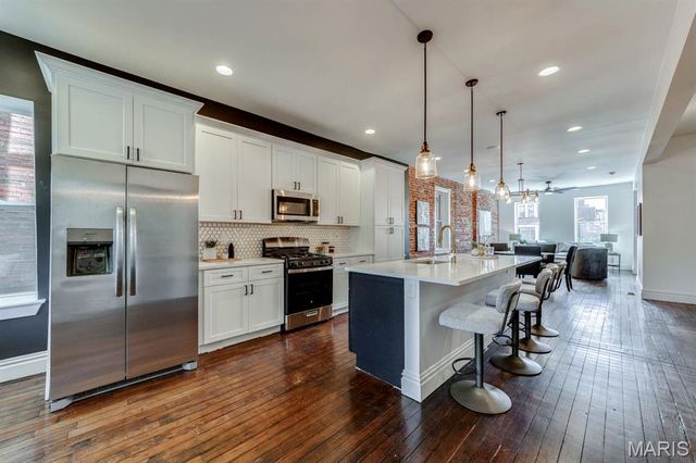 2739 Utah Street, St Louis, MO 63118