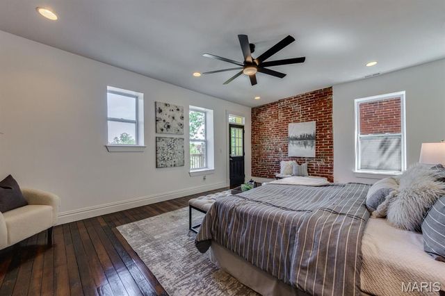 2739 Utah Street, St Louis, MO 63118