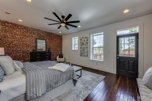 2739 Utah Street, St Louis, MO 63118