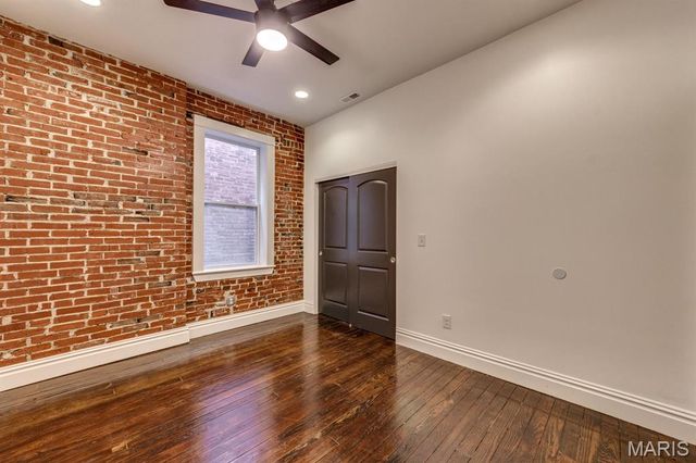 2739 Utah Street, St Louis, MO 63118
