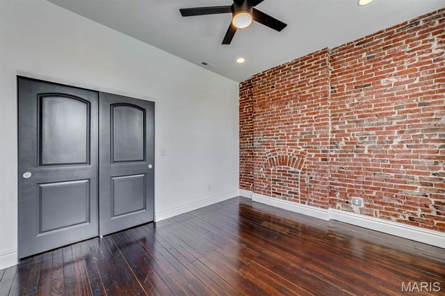 2739 Utah Street, St Louis, MO 63118