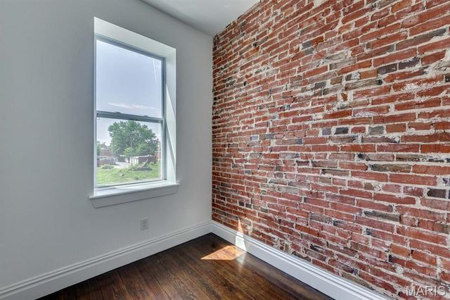 2739 Utah Street, St Louis, MO 63118
