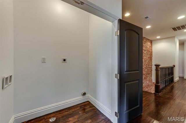 2739 Utah Street, St Louis, MO 63118