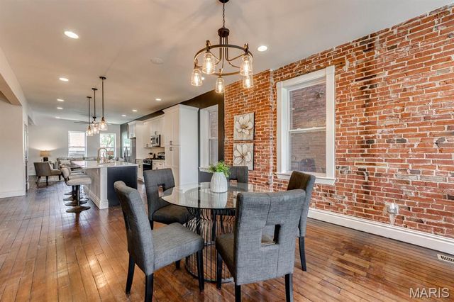 2739 Utah Street, St Louis, MO 63118
