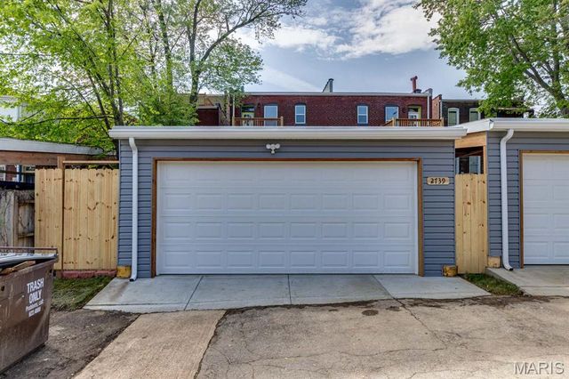 2739 Utah Street, St Louis, MO 63118