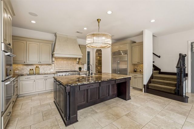 5006 Water View Bend, Sugar Land, TX 77479