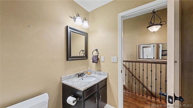 3014 Chimneywood Drive, Floyds Knobs, IN 47119