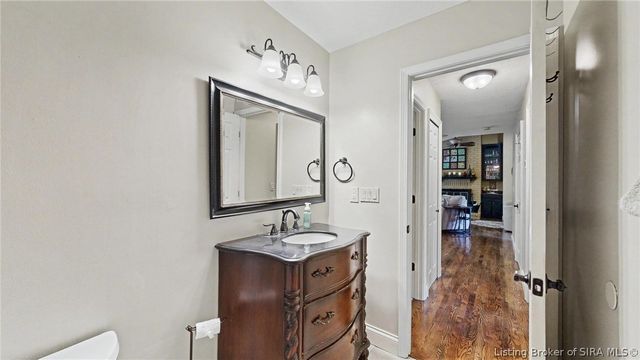 3014 Chimneywood Drive, Floyds Knobs, IN 47119