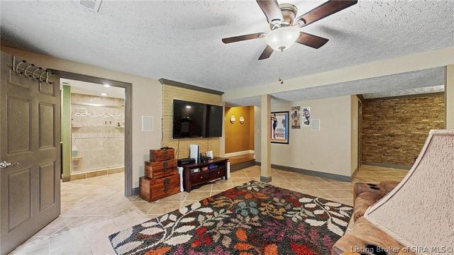 3014 Chimneywood Drive, Floyds Knobs, IN 47119