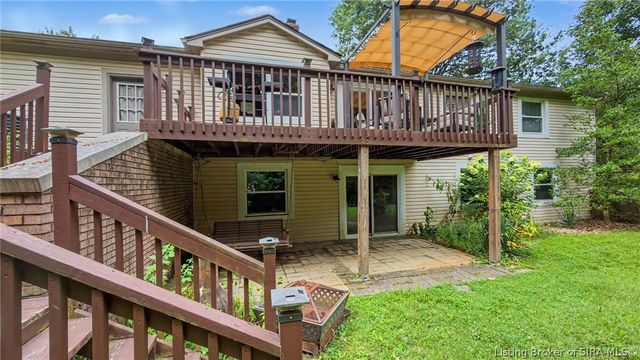 3014 Chimneywood Drive, Floyds Knobs, IN 47119