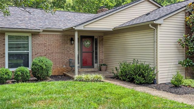 3014 Chimneywood Drive, Floyds Knobs, IN 47119