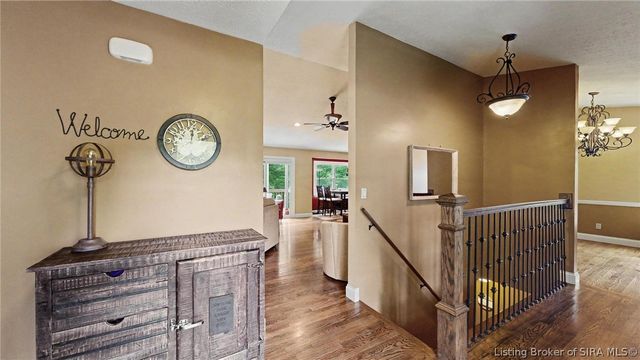 3014 Chimneywood Drive, Floyds Knobs, IN 47119