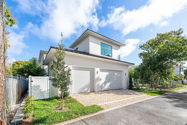 222 SE 5th Street, Delray Beach, FL 33483