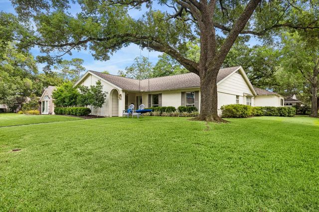 10047 Inwood Drive, Houston, TX 77042