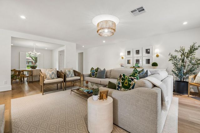 10047 Inwood Drive, Houston, TX 77042