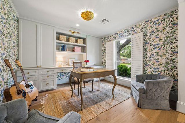 10047 Inwood Drive, Houston, TX 77042