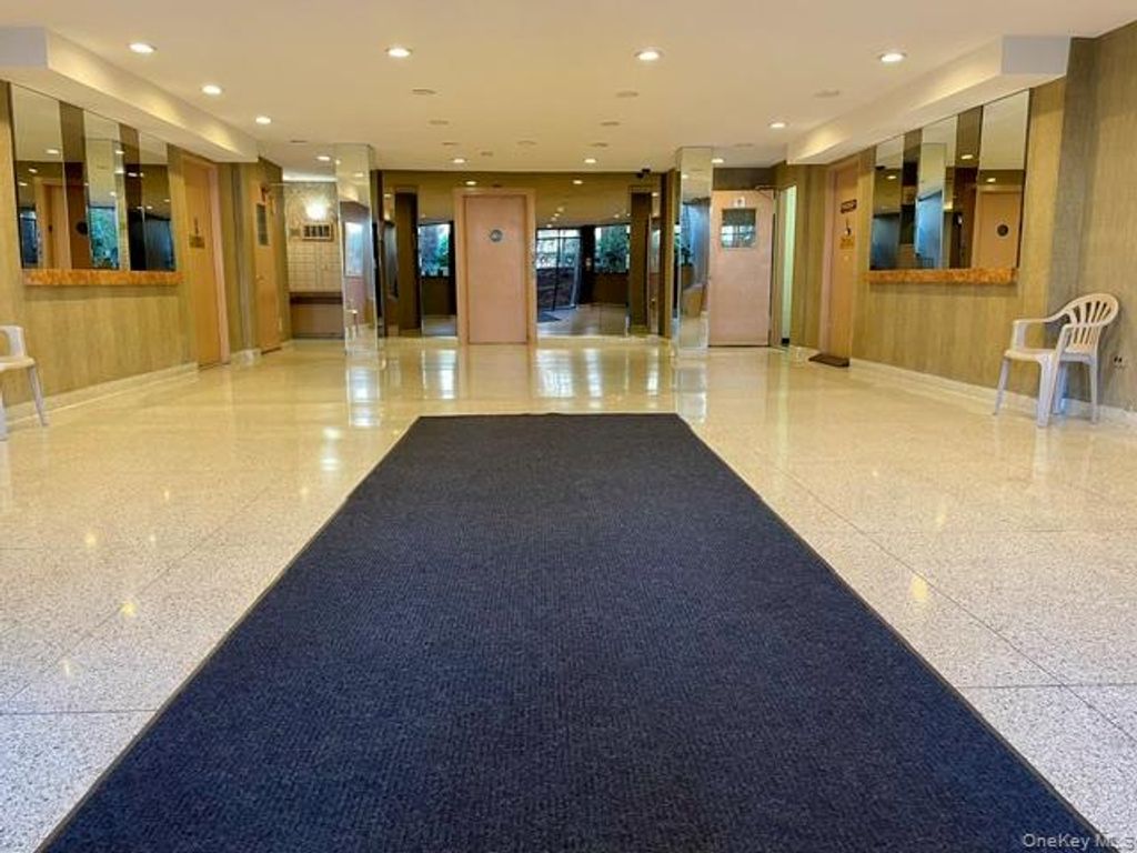 92-30 56 Avenue 6B, Elmhurst, NY 11373 — photo 2