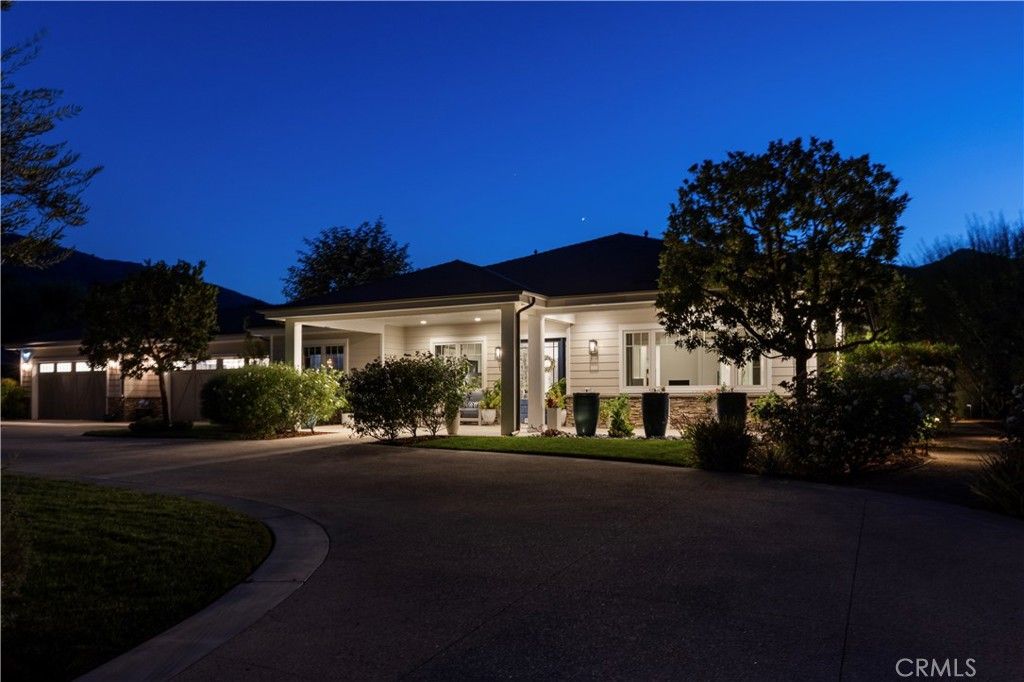26185 Ravenhill Road, Canyon Country, CA 91387 — photo 2