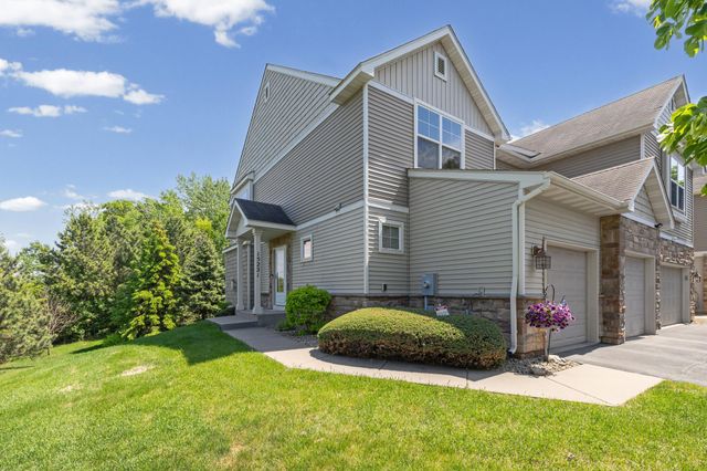 15221 Stonewood Terrace, Burnsville, MN 55306
