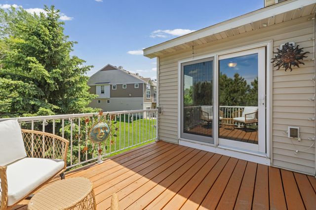 15221 Stonewood Terrace, Burnsville, MN 55306