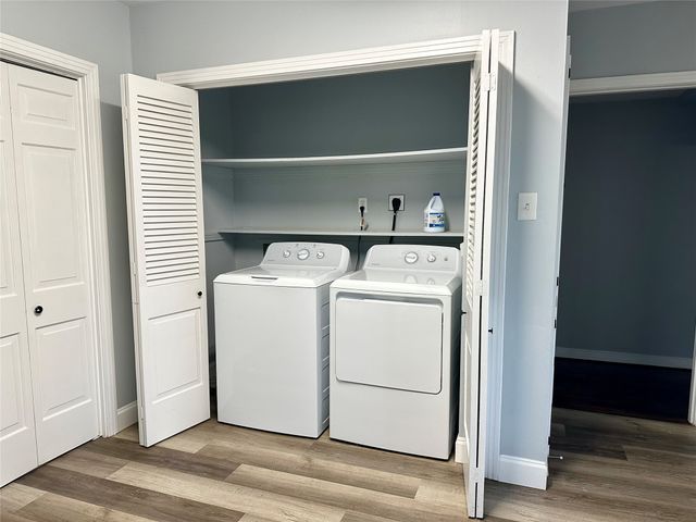 211 Country Club Road, Hillsboro, TX 76645