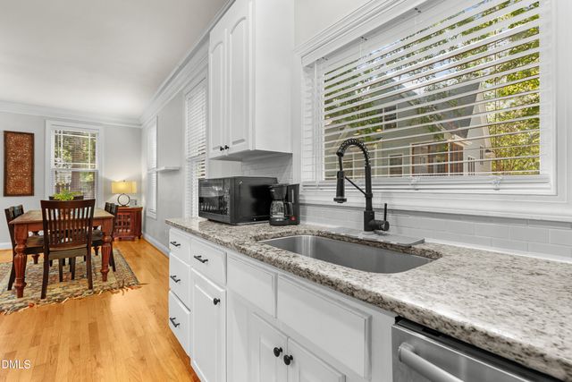205 Country Valley Court, Apex, NC 27502