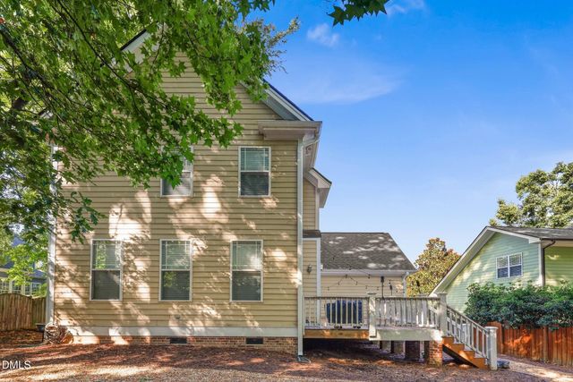 205 Country Valley Court, Apex, NC 27502