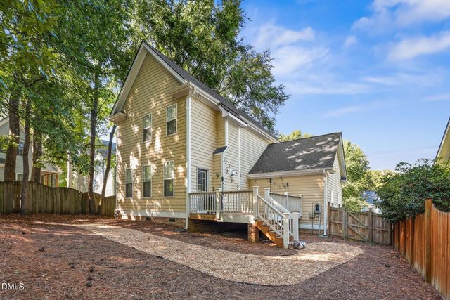 205 Country Valley Court, Apex, NC 27502