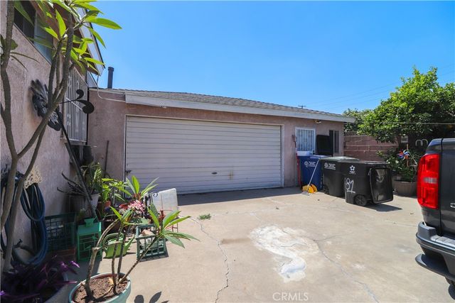 477 Wyman, East Los Angeles, CA 90022