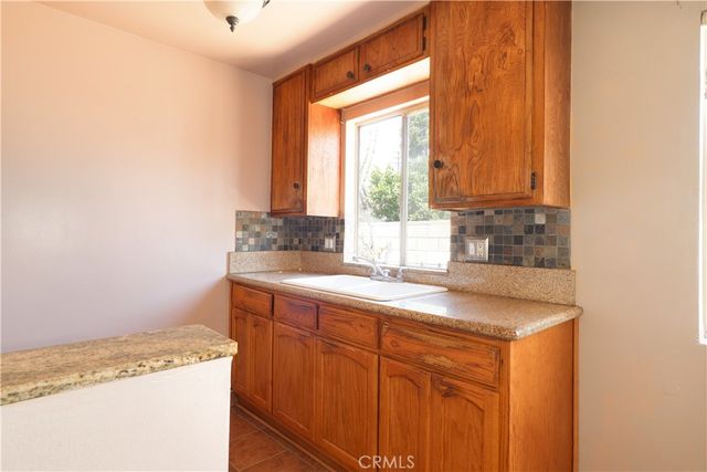 477 Wyman, East Los Angeles, CA 90022