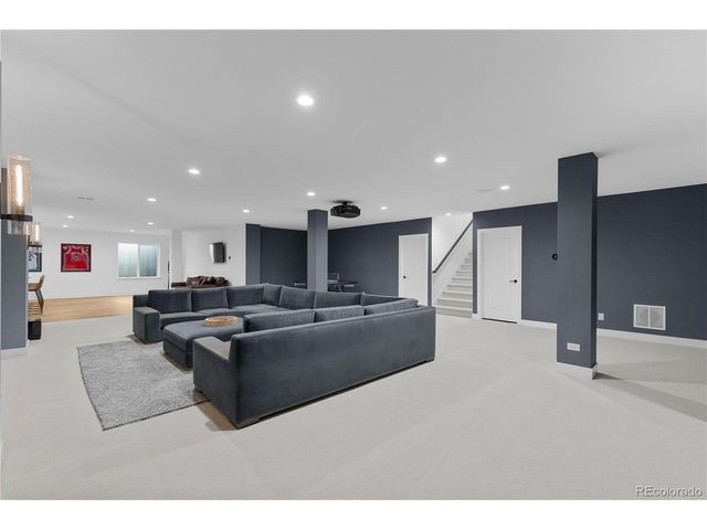 9676 Elizabeth St, Parker, CO 80134