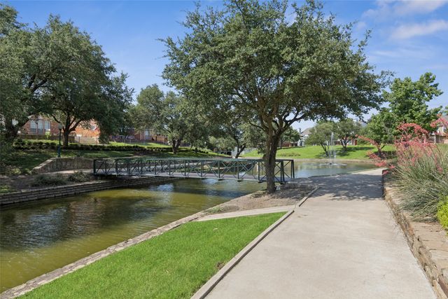 1084 Leisure Lane, Irving, TX 75063
