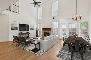 1084 Leisure Lane, Irving, TX 75063