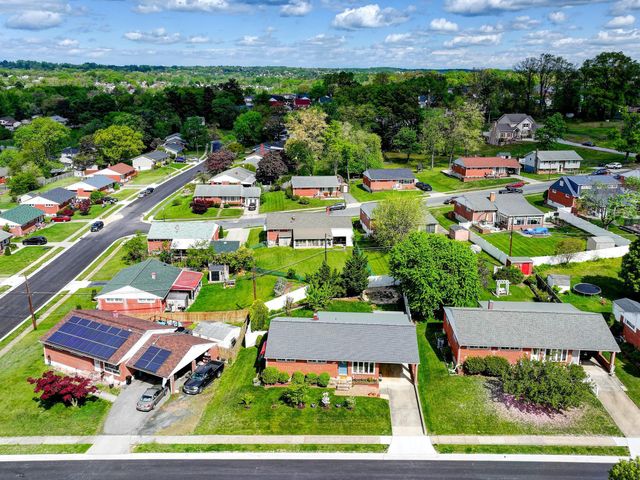 8416 AVERY RD, Rosedale, MD 21237