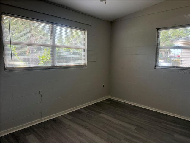 2425 DIXIE AVENUE, Sarasota, FL 34234
