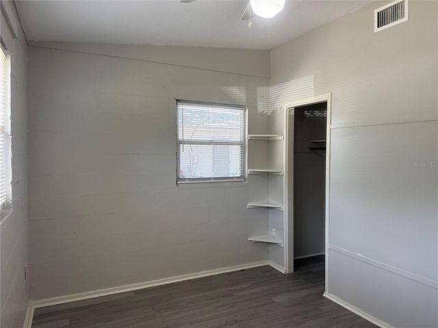 2425 DIXIE AVENUE, Sarasota, FL 34234