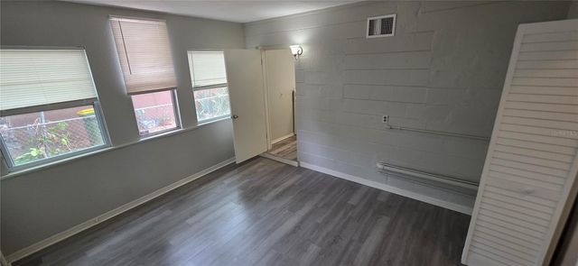 2425 DIXIE AVENUE, Sarasota, FL 34234