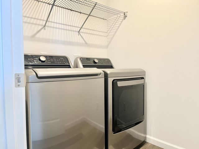 10325 Woodsong Cove, New Haven, IN 46774