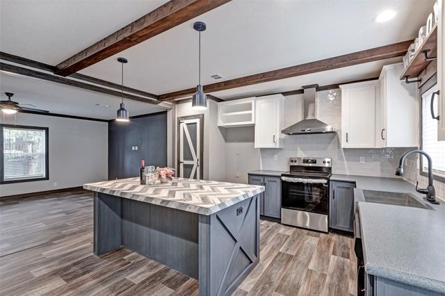 13110 Lake Villa, Willis, TX 77318