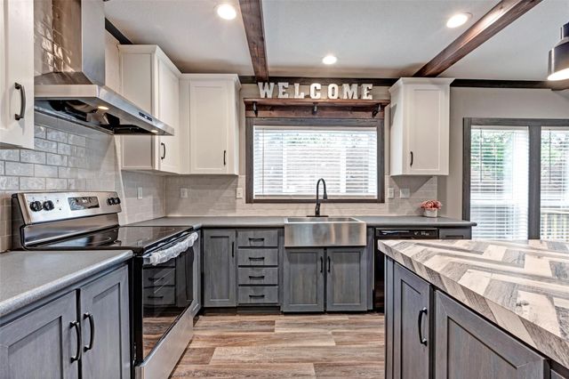 13110 Lake Villa, Willis, TX 77318