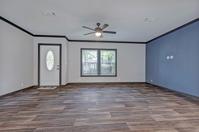 13110 Lake Villa, Willis, TX 77318