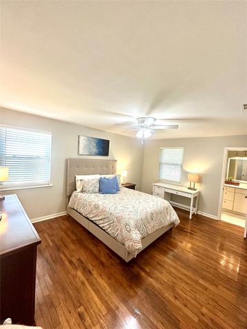 8415 Hunnicut Road, Dallas, TX 75228