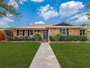 8415 Hunnicut Road, Dallas, TX 75228