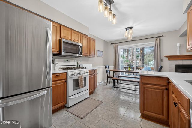 412 Antler Court, Milton, NY 12020