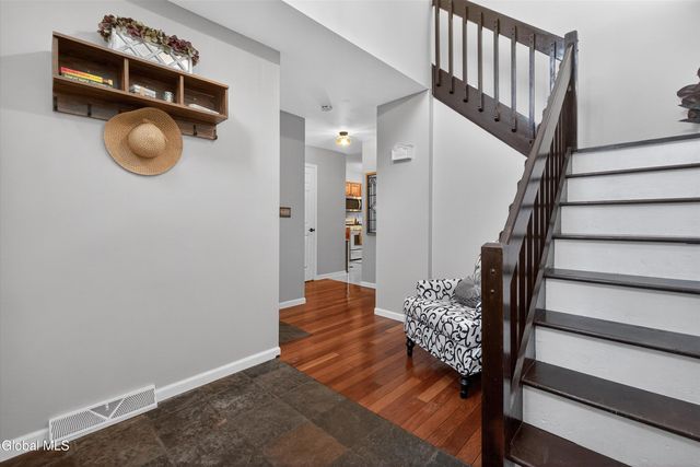 412 Antler Court, Milton, NY 12020