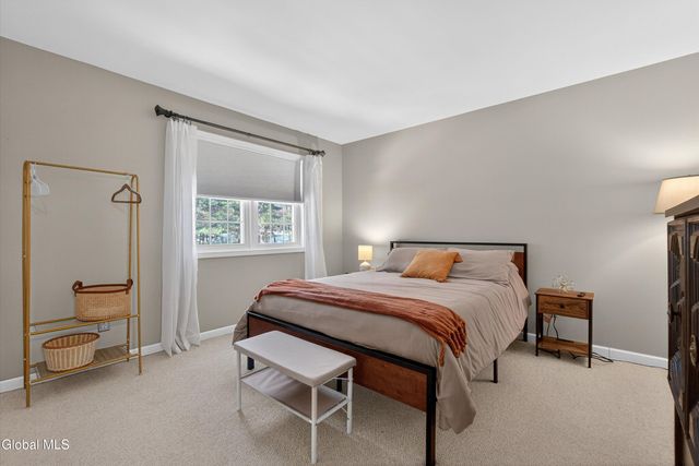 412 Antler Court, Milton, NY 12020